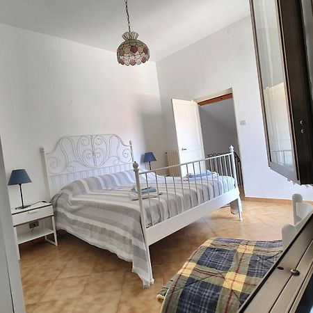 Countryhouse Traversa Du Furnu Imperia Exterior foto